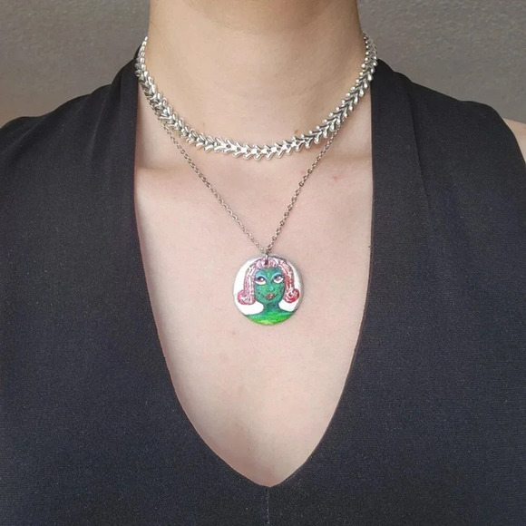 Wicked Witch necklace ✦ unique gothic witch pendant on a dainty silver chain ✦ - Picture 3 of 10